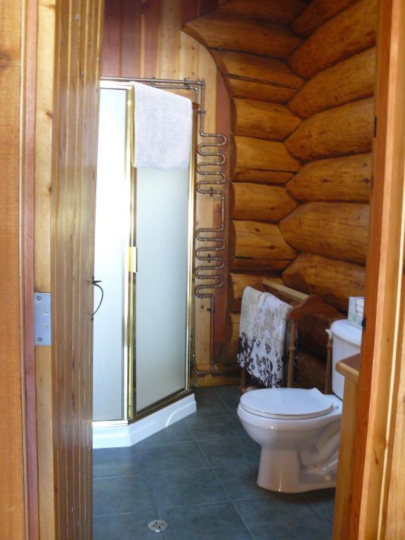Hitching Post Resort Kelowna Cameră foto