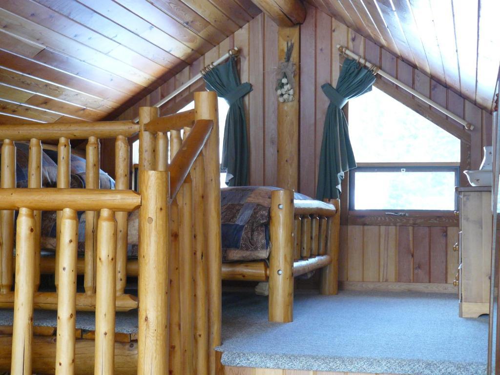 Hitching Post Resort Kelowna Cameră foto